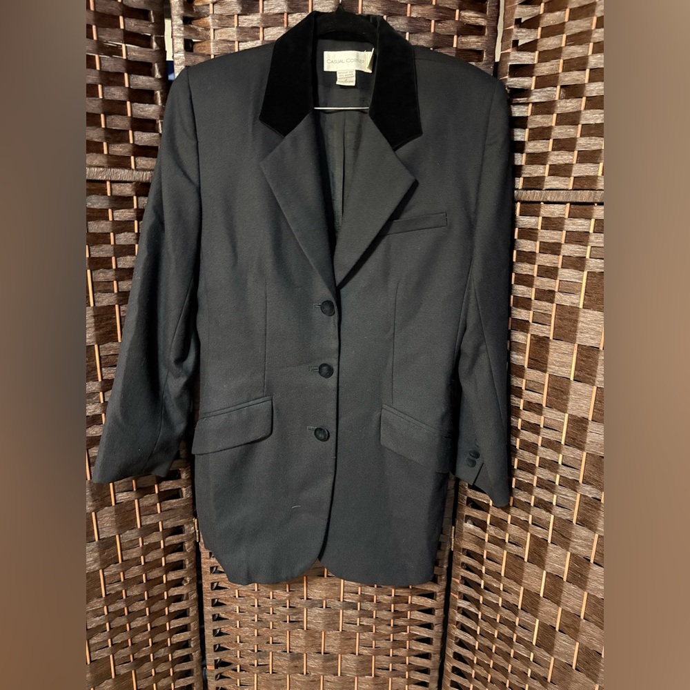 Classic Black Women's Blazer